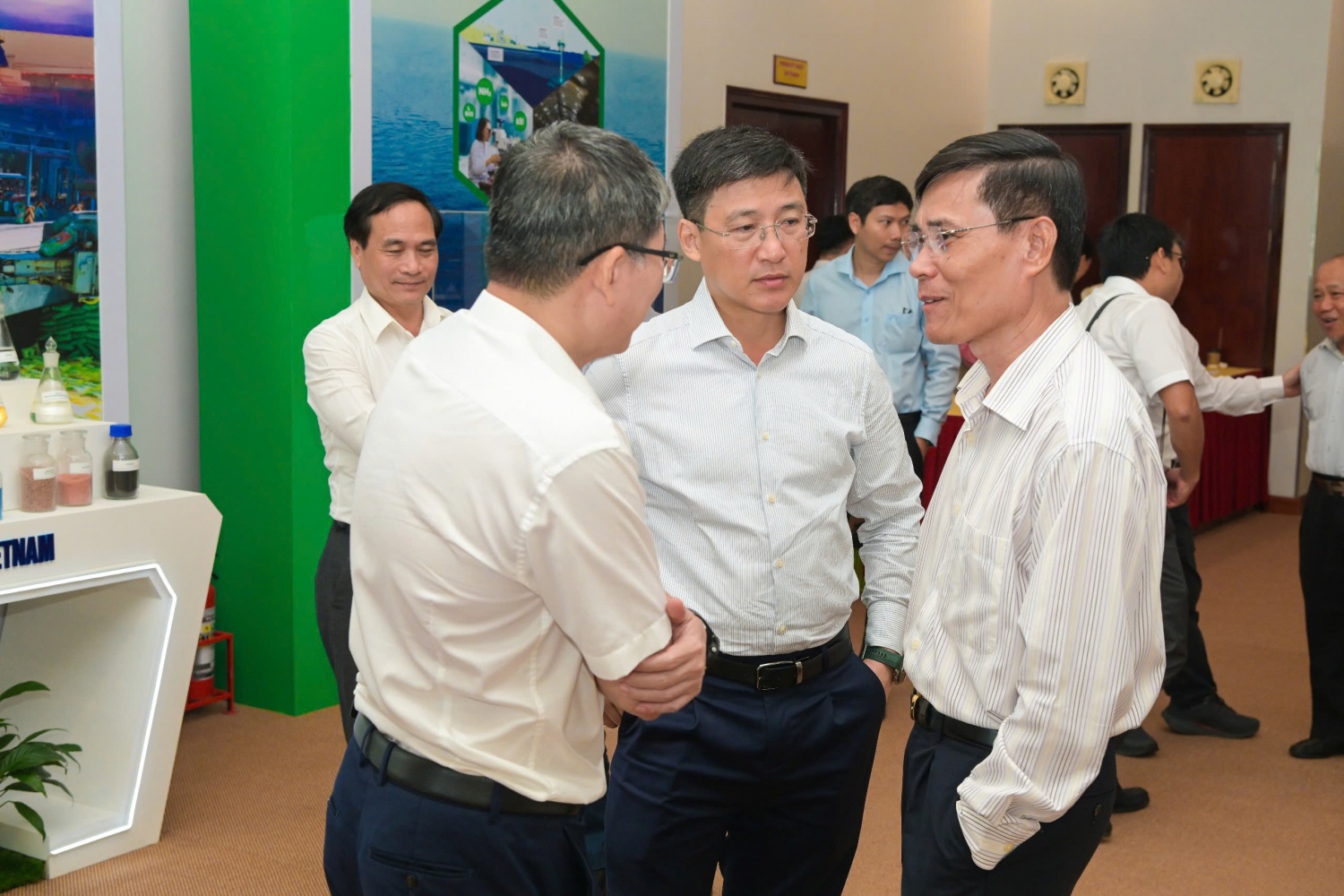 Diễn đàn Dầu khí và Năng lượng 2025: Thúc đẩy hình thành hệ sinh thái năng lượng an toàn, hội nhập