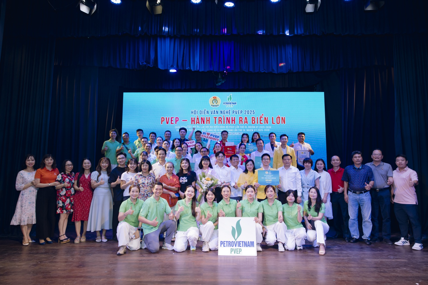 Hội diễn Văn nghệ PVEP 2025: Hành trình vươn ra biển lớn, gắn kết trái tim người lao động