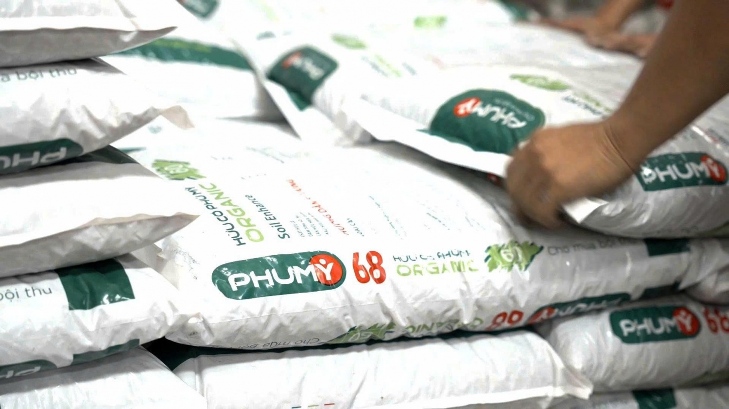 PVFCCo – Phú Mỹ ra mắt Hữu cơ Phú Mỹ Organic, hoàn thiện “Bộ ba vàng”