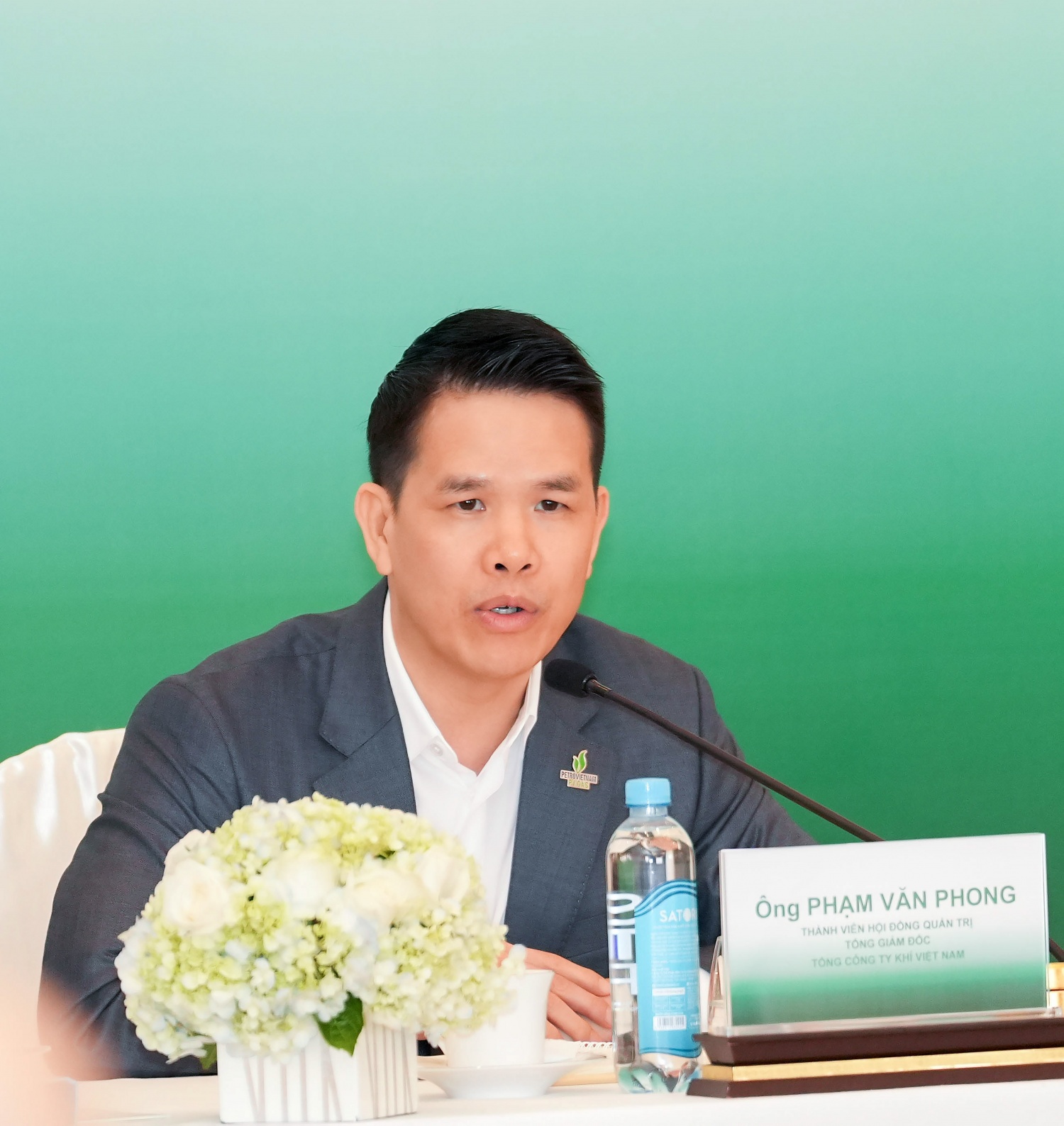 Đồng chí Phạm Văn Phong, Tổng Giám đốc PV GAS khẳng định: Tập thể PV GAS đã nhận diện đầy đủ các thách thức và cơ hội. Toàn hệ thống phải tăng tốc, linh hoạt trong điều hành, đẩy mạnh khai thác thị trường, quyết tâm hoàn thành kế hoạch Tập đoàn giao phó