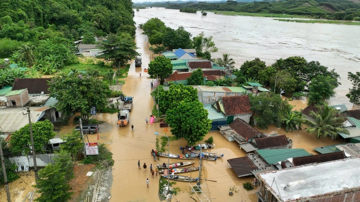 Công ty CP Thủy điện Hủa Na và tình người nơi Công ty CP thuỷ điện Hủa Na và tình người nơi "rốn lũ"