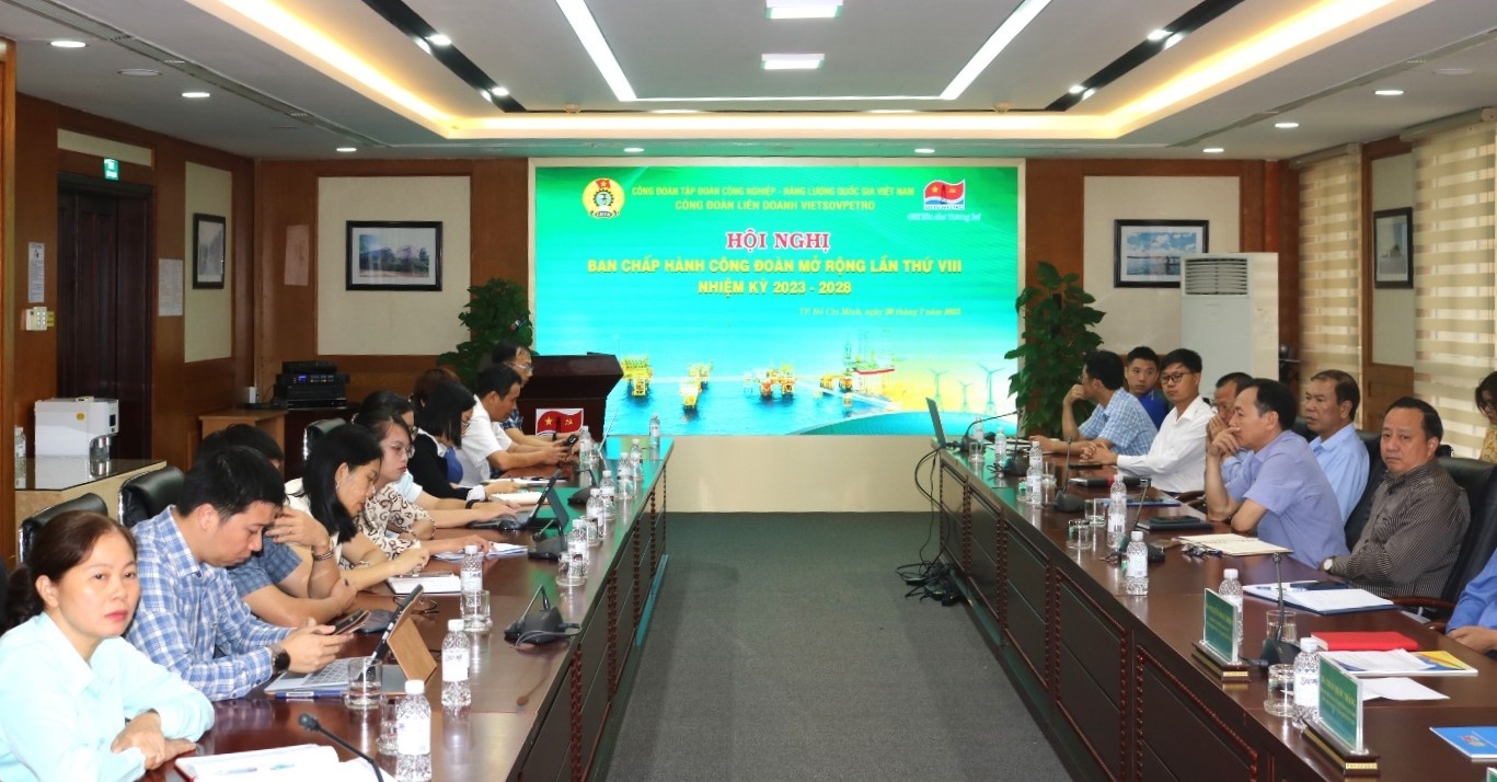 Toàn cảnh Hội nghị.