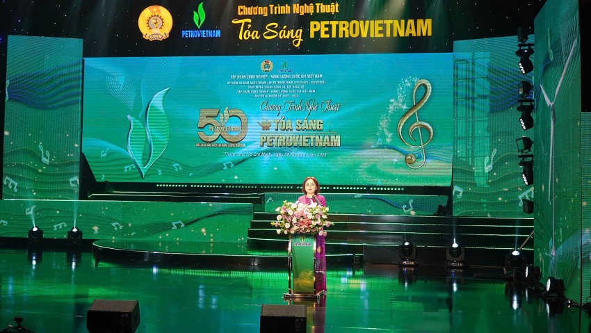 “Tỏa sáng Petrovietnam” – Khúc tráng ca tri ân quá khứ, tiếp lửa tương lai
