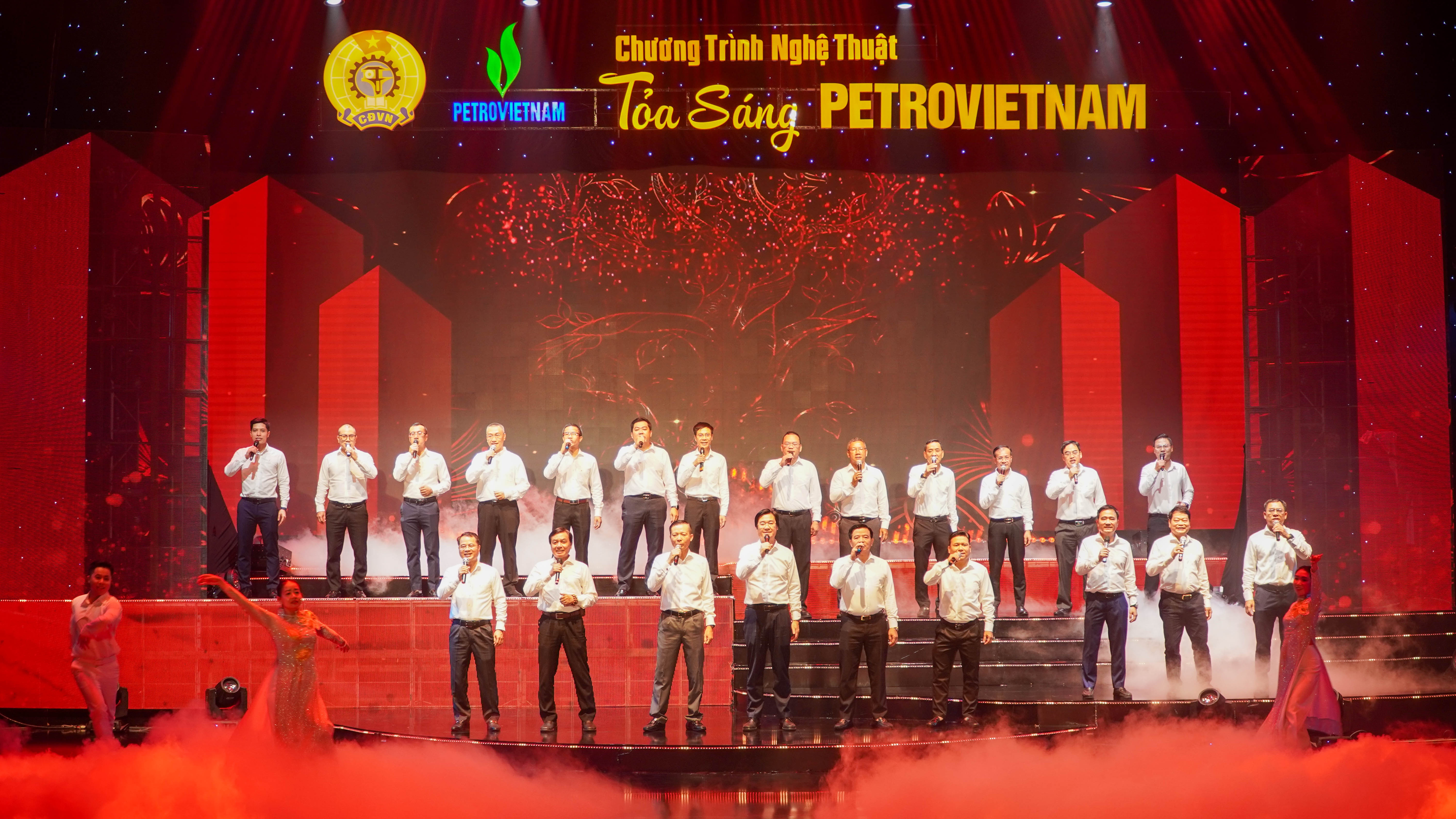 [E Magazine] Bản hòa ca của niềm tin và khát vọng trong hành trình 50 năm