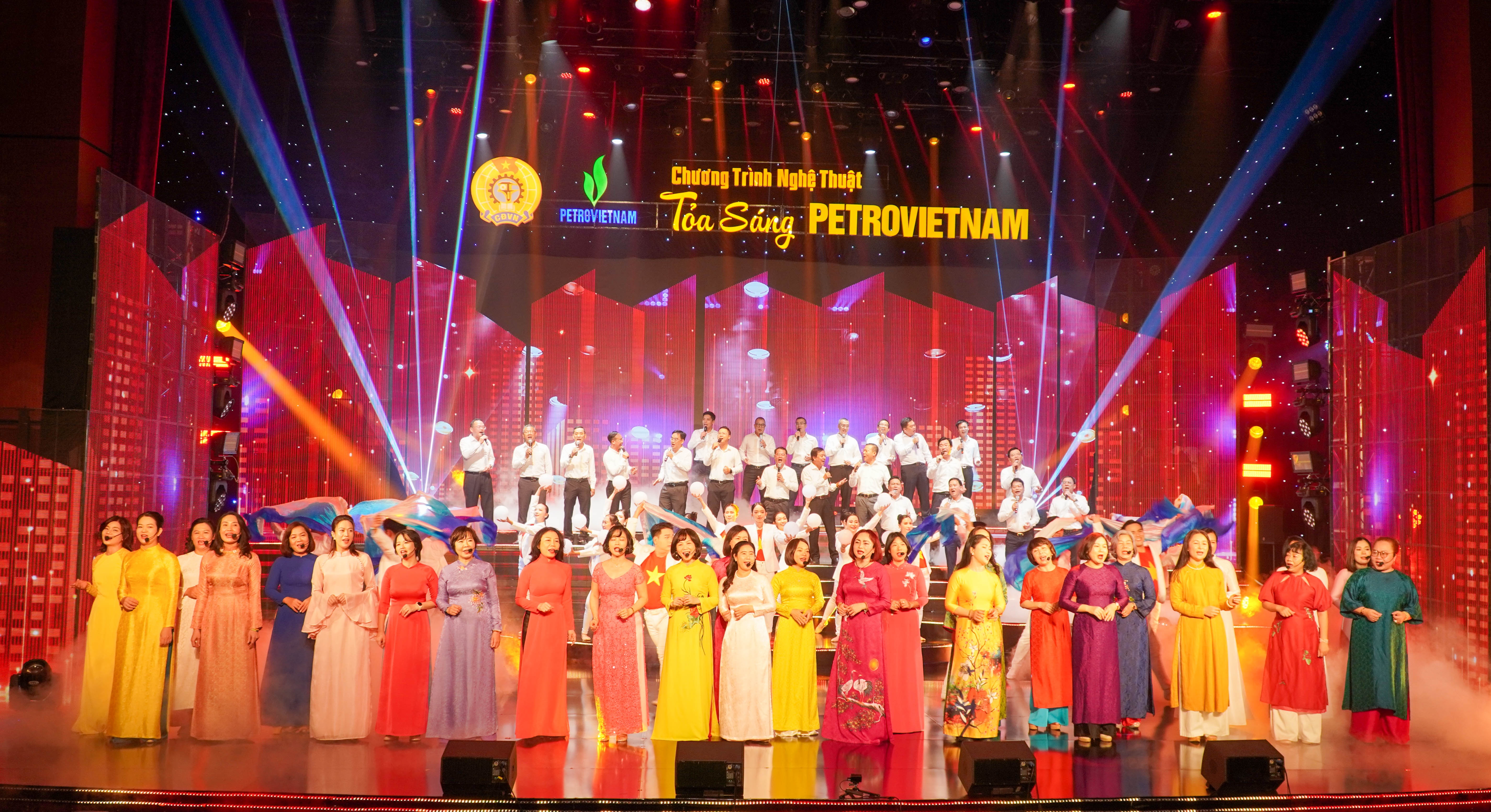 [E Magazine] Bản hòa ca của niềm tin và khát vọng trong hành trình 50 năm