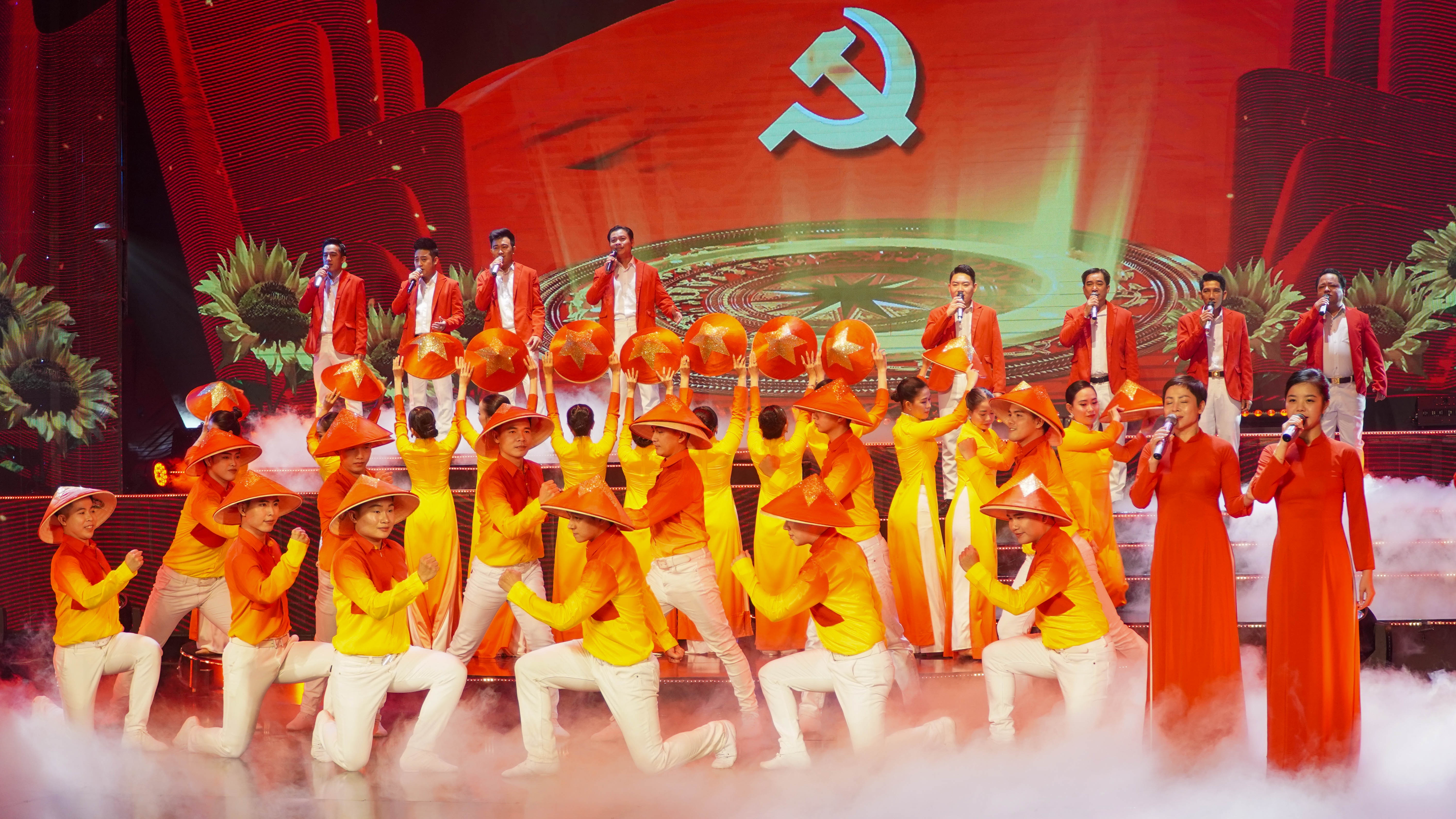 [E Magazine] Bản hòa ca của niềm tin và khát vọng trong hành trình 50 năm