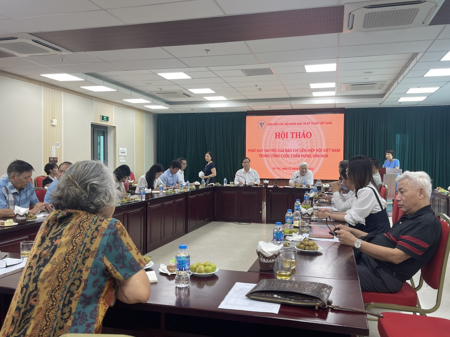 Toàn cảnh hội thảo Toàn cảnh hội thảo