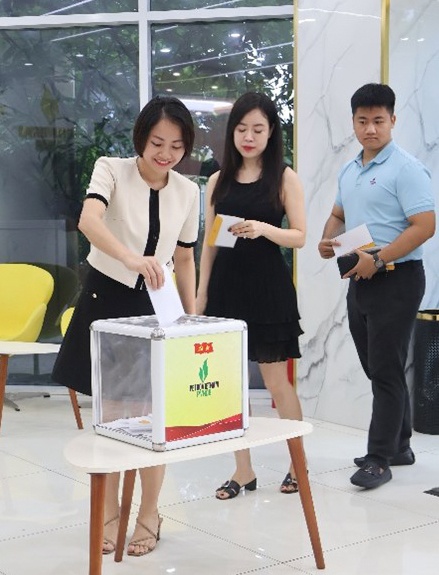 PVNDB chung tay ủng hộ đồng bào chịu thiệt hại do bão lũ