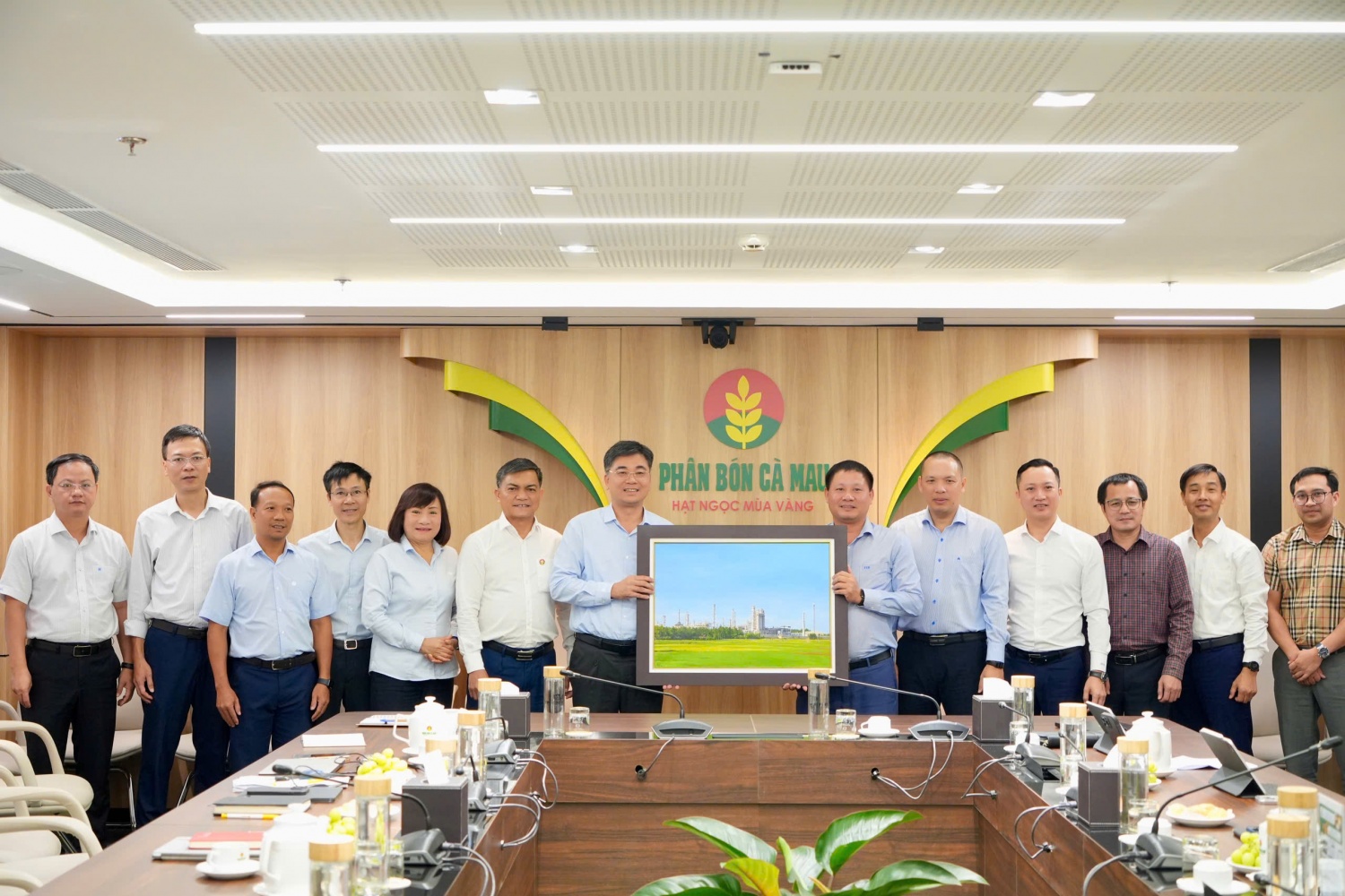 PVCFC và BSR tăng cường hợp tác chiến lược: Mở rộng sang lĩnh vực quản trị và M&A chuỗi giá trị khâu sau