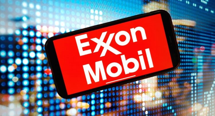 Hoạt động M&A ngành dầu khí Mỹ tăng đột biến