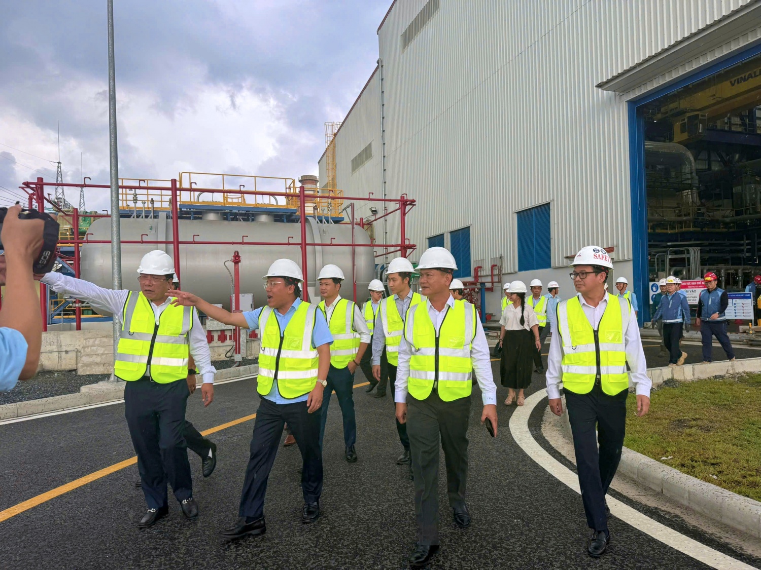 Lãnh đạo Bộ Công Thương kiểm tra tiến độ dự án Nhà máy điện Nhơn Trạch 3 và 4 Lãnh đạo Bộ Công Thương kiểm tra tiến độ dự án Nhà máy điện Nhơn Trạch 3 và 4