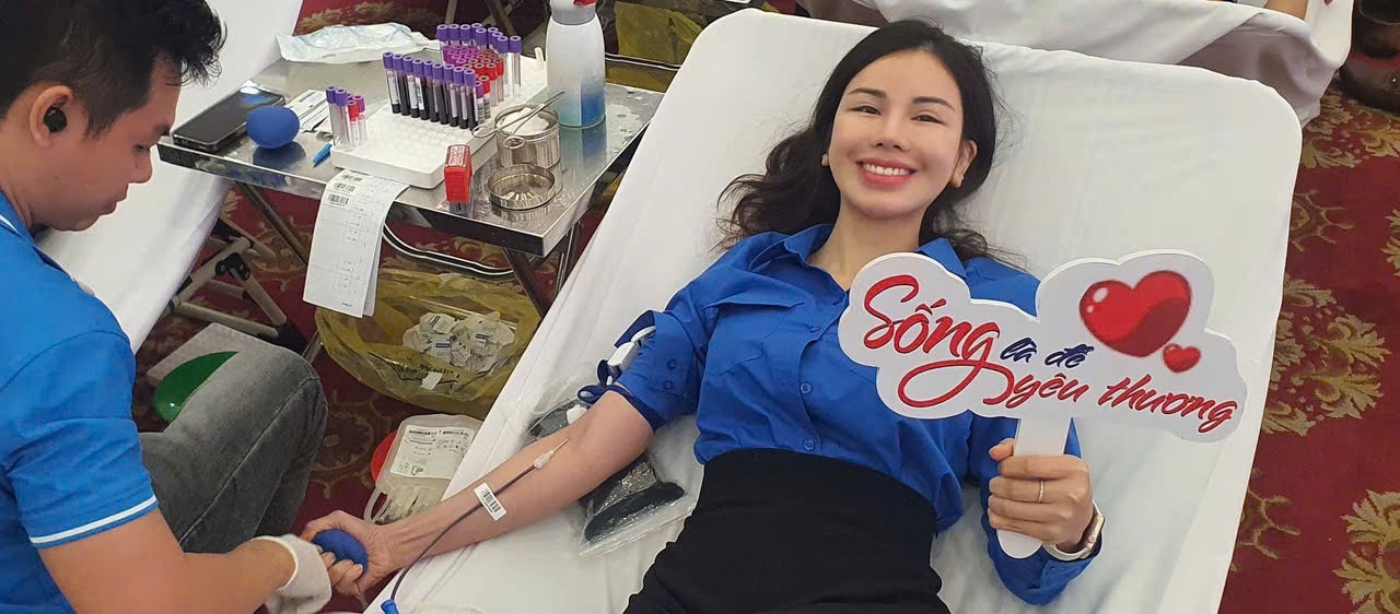 Ngày hội hiến máu tình nguyện tuổi trẻ PTSC M&C và các đơn vị: “Giọt máu hồng từ những trái tim không biên giới”