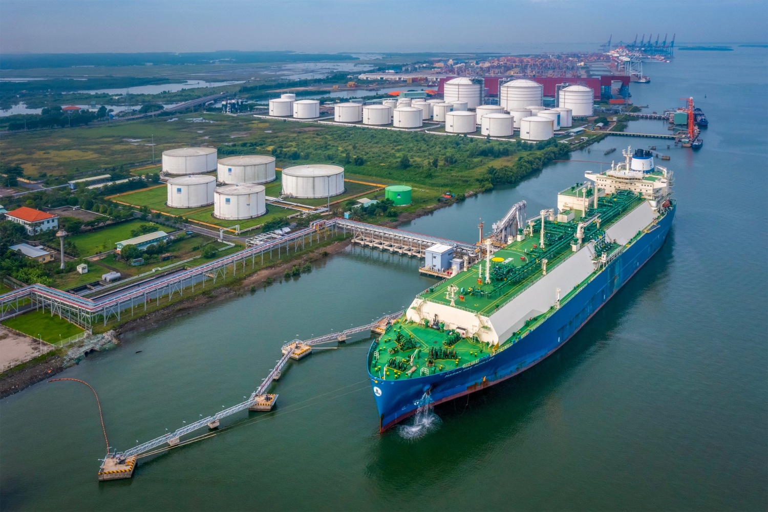 Kỳ IV: Viết tiếp câu chuyện tự hào Petrovietnam
