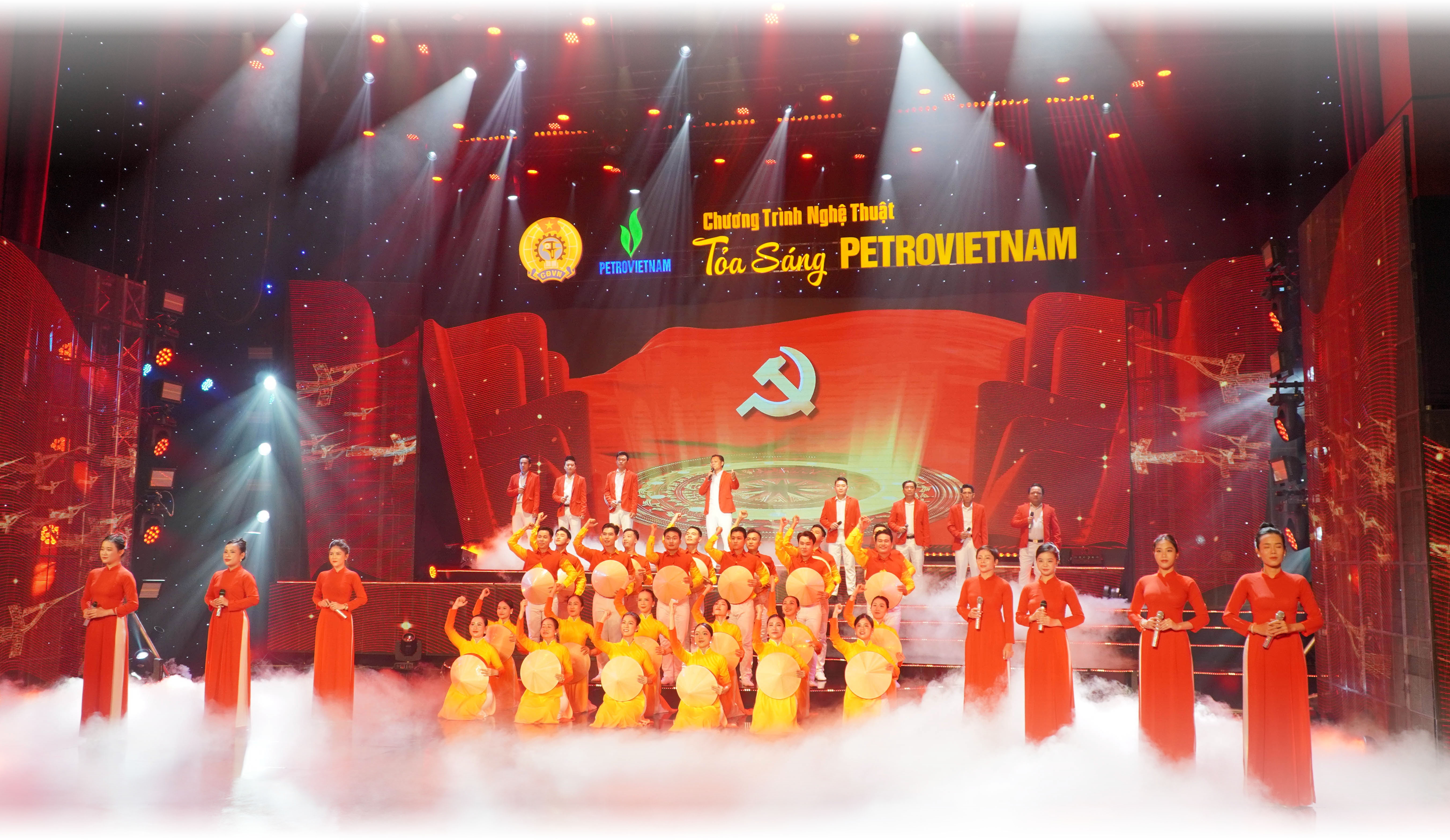 [E Magazine] 50 năm – Dòng chảy năng lượng, lan tỏa tinh thần yêu nước