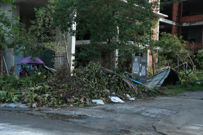 Công đoàn Petrovietnam cùng các đơn vị khắc phục thiệt hại tại các tỉnh sau bão số 5