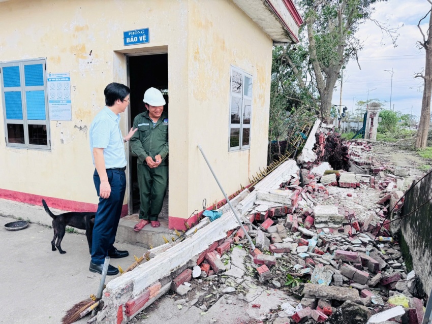 Công đoàn Petrovietnam cùng các đơn vị khắc phục thiệt hại tại các tỉnh sau bão số 5