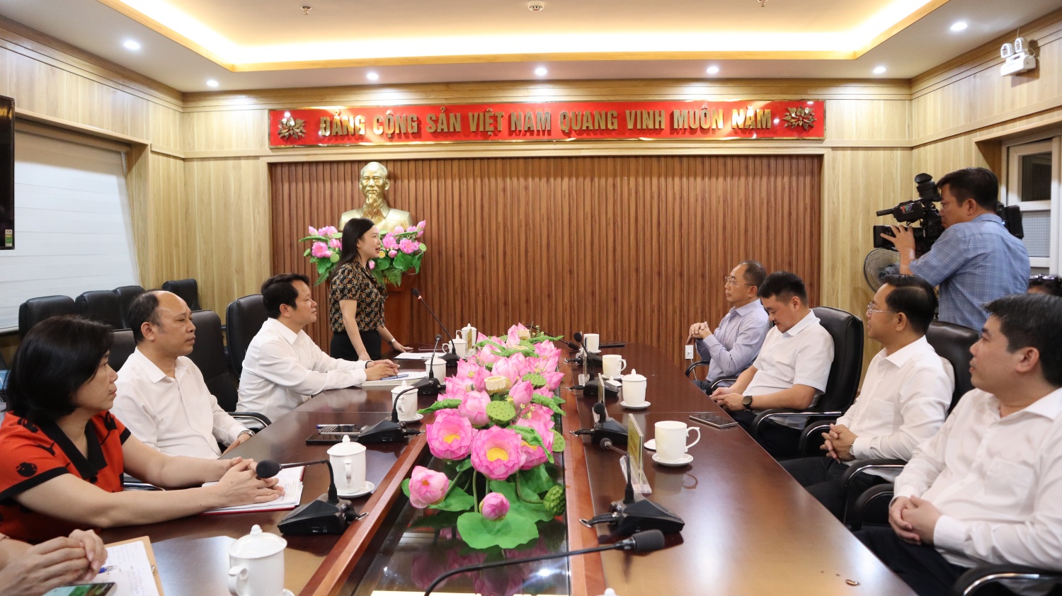 Công đoàn Petrovietnam cùng các đơn vị khắc phục thiệt hại tại các tỉnh sau bão số 5