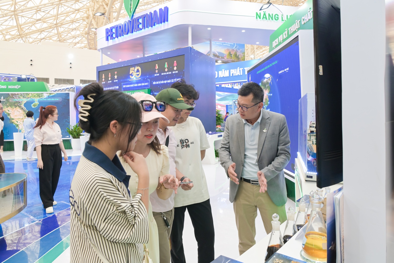 Lan tỏa niềm “Tự hào Petrovietnam” tới công chúng