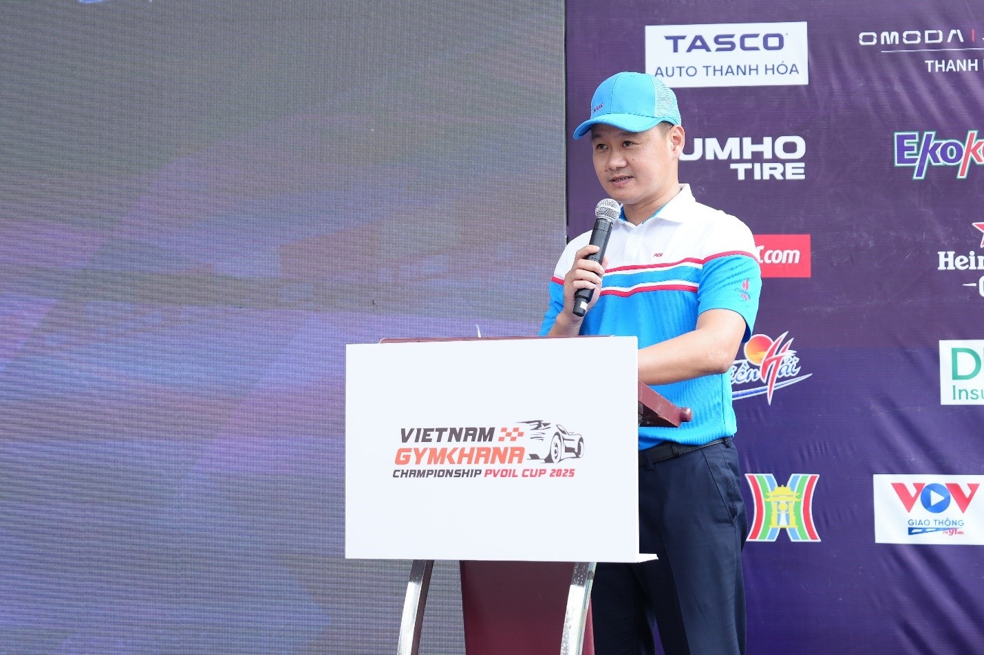 Ông Lê Trung Hưng – Phó Tổng Giám đốc PVOIL phát biểu tại Lễ khai mạc