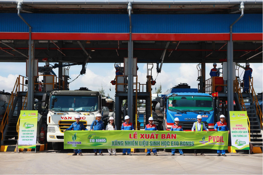 BSR xuất bán lô xăng sinh học E10 RON95 đầu tiên ra thị trường