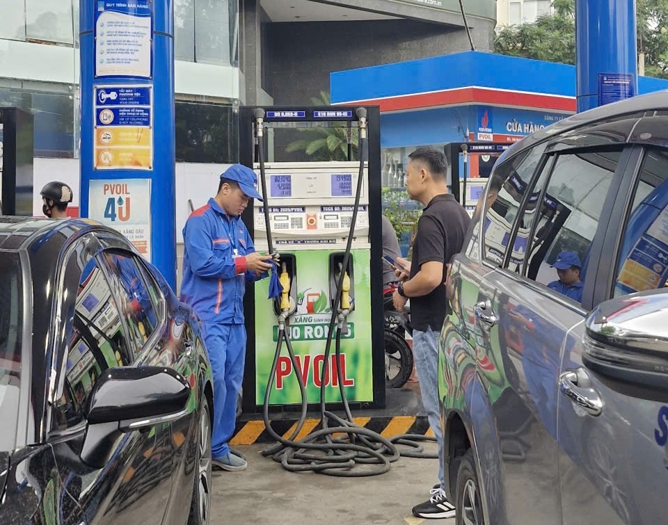 Cung ứng và triển khai Ethanol: Từ xu hướng toàn cầu đến thực tiễn trong nước