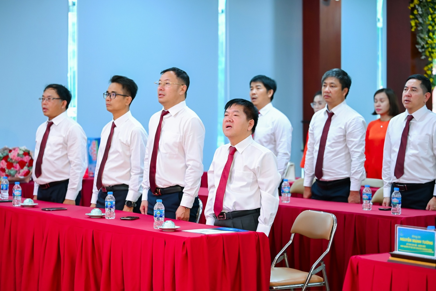 Chi bộ PVPMB tổ chức sinh hoạt chính trị chuyên đề và kết nạp đảng viên mới