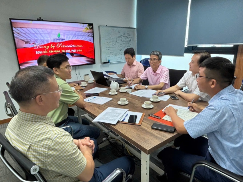 PV Power đổi mới nội dung, phương thức sinh hoạt Chi bộ