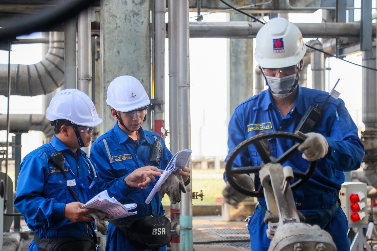 8 giải pháp của BSR được Ban Tổ chức Hội thi Sáng tạo Kỹ thuật tỉnh Quảng Ngãi lần thứ 14 đề xuất tham dự Hội thi Sáng tạo Kỹ thuật toàn quốc lần thứ 18.