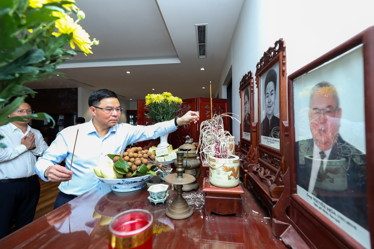 Các thế hệ người Petrovietnam hôm nay gửi lời tri ân sâu sắc tới các thế hệ lãnh đạo, người lao động qua các thời kỳ