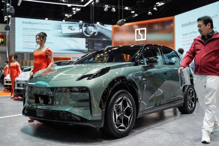 Trung Quốc tái định hình chiến lược xe điện