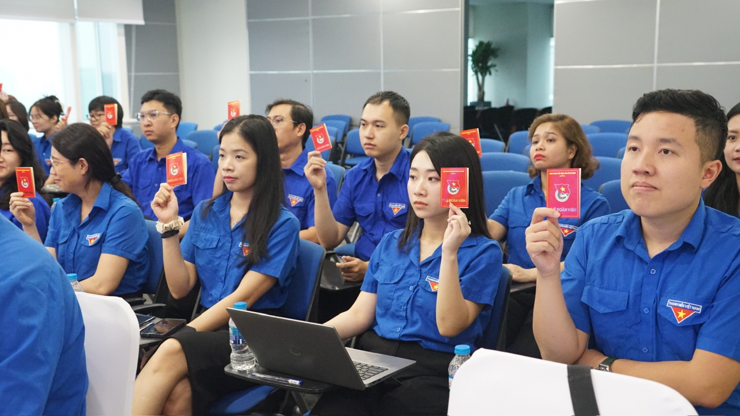 Hội nghị đoàn viên Chi đoàn PQPOC nhiệm kỳ 2025 – 2027: Đoàn kết, trách nhiệm và khát vọng cống hiến Hội nghị đoàn viên Chi đoàn PQPOC nhiệm kỳ 2025-2027:
Đoàn kết, trách nhiệm và khát vọng cống hiến