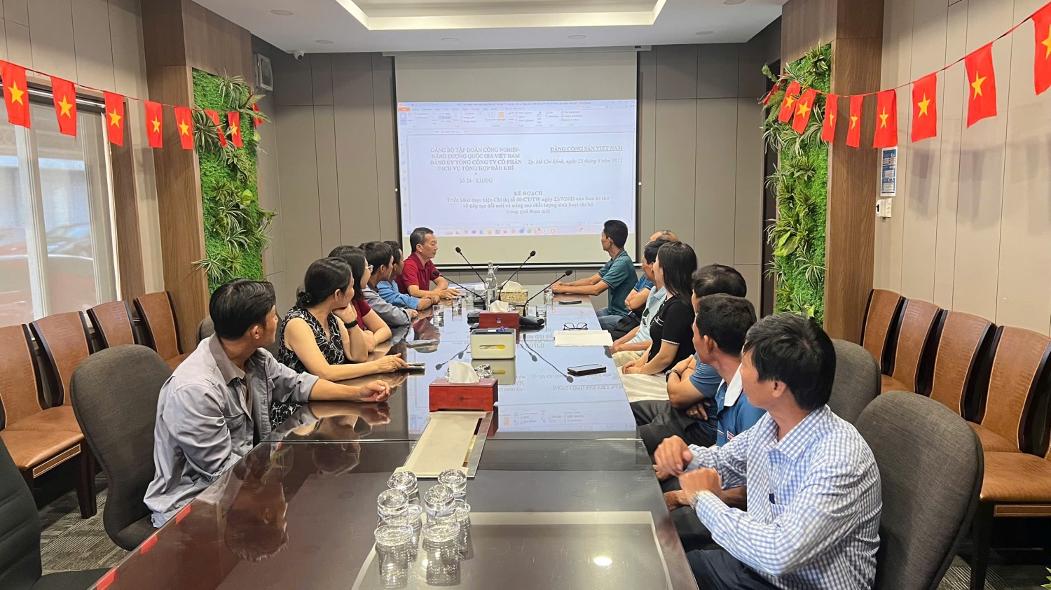 14 chi bộ thuộc Đảng bộ PETROSETCO triển khai nhiệm vụ tháng 9, lan tỏa tinh thần đổi mới