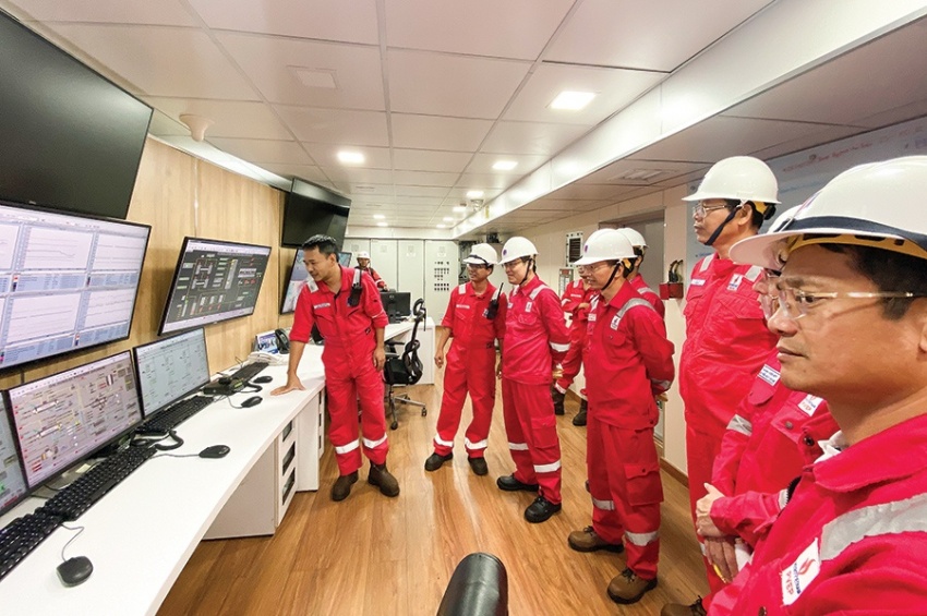 PVEP bản lĩnh bền bỉ cùng Petrovietnam kiến tạo năng lượng