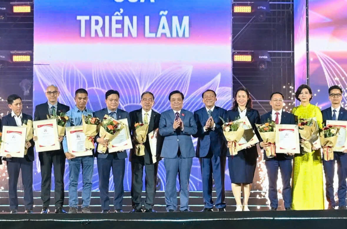 Petrovietnam đạt giải Không gian trưng bày tiêu biểu tại Triển lãm Thành tựu đất nước