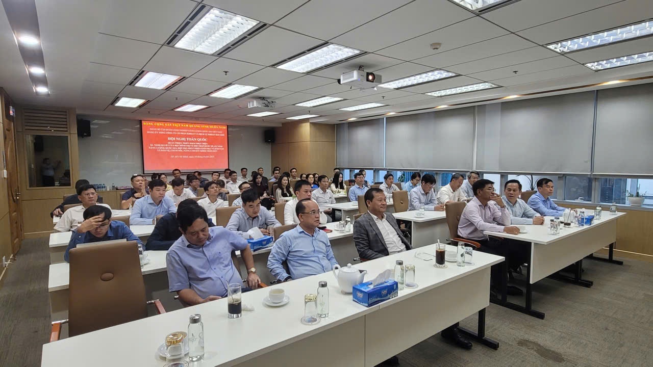 Gần 8.000 đảng viên Petrovietnam tham dự Hội nghị toàn quốc quán triệt 4 Nghị quyết của Bộ Chính trị