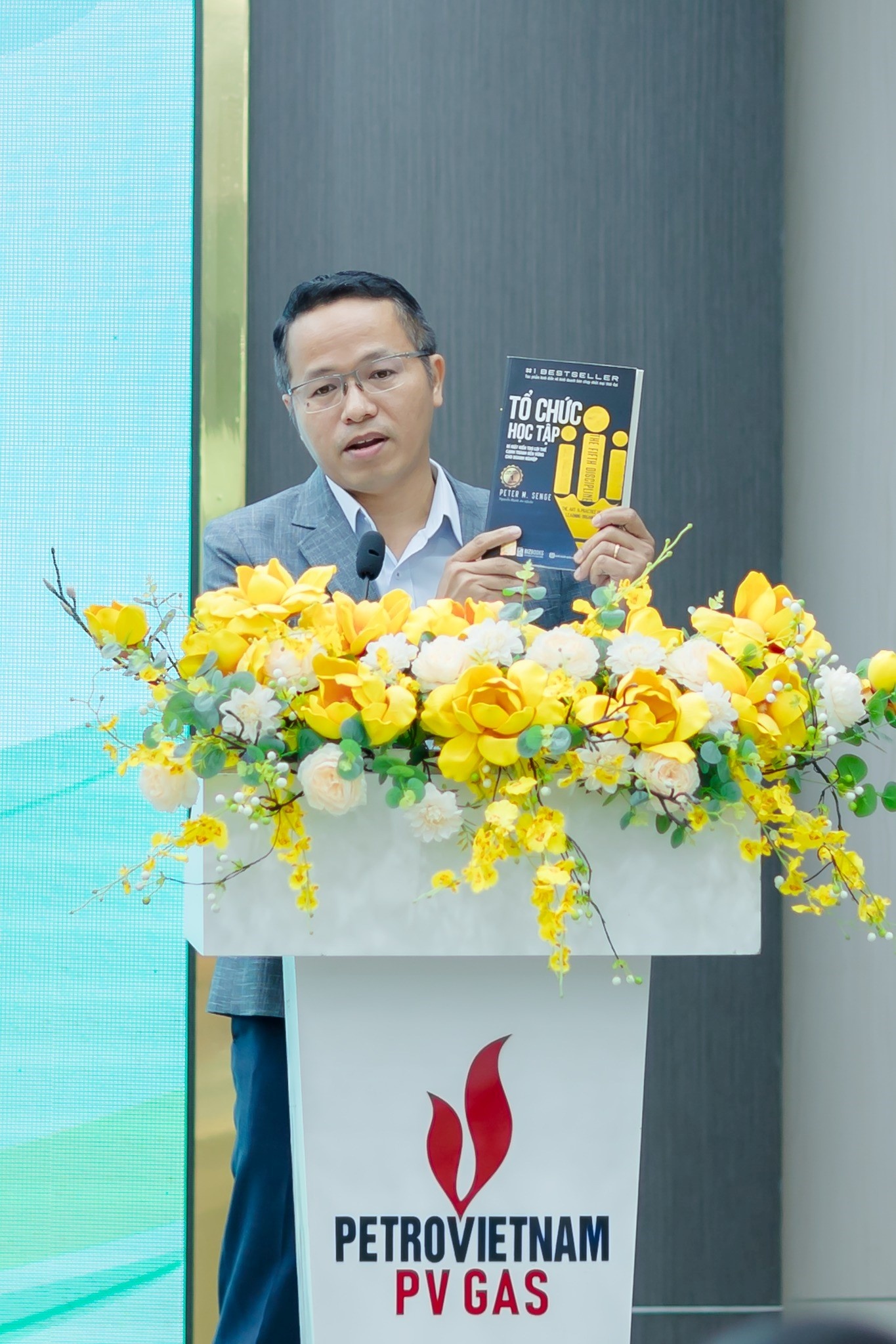 Giám đốc PV GAS CA MAU – Nguyễn Văn Bé Ba chia sẻ về mô hình ‘Tổ chức học tập’ tại Diễn đàn Văn hóa doanh nghiệp 2025