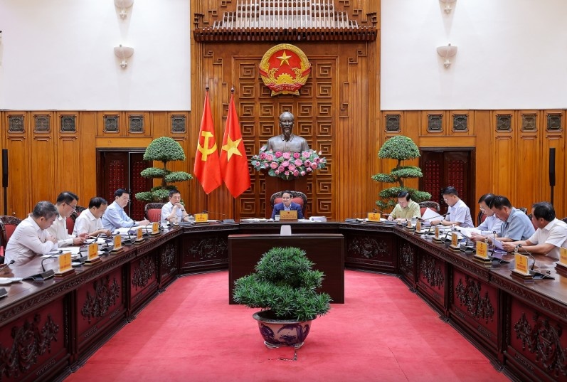 Thủ tướng: Kinh tế nhà nước phải phát huy vai trò dẫn dắt, kết nối