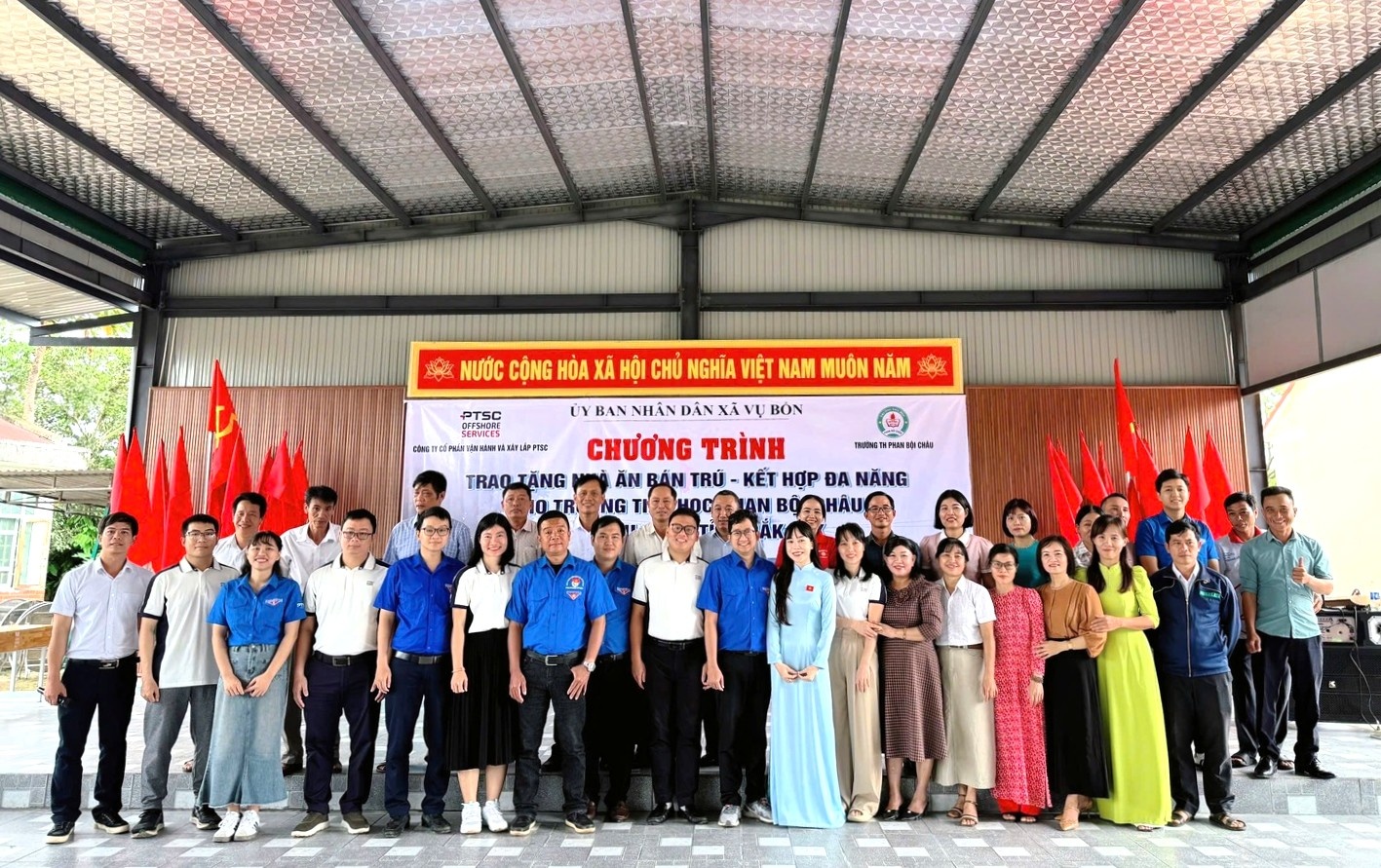 Đoàn Thanh niên POS trao tặng nhà ăn bán trú cho trường tiểu học vùng cao