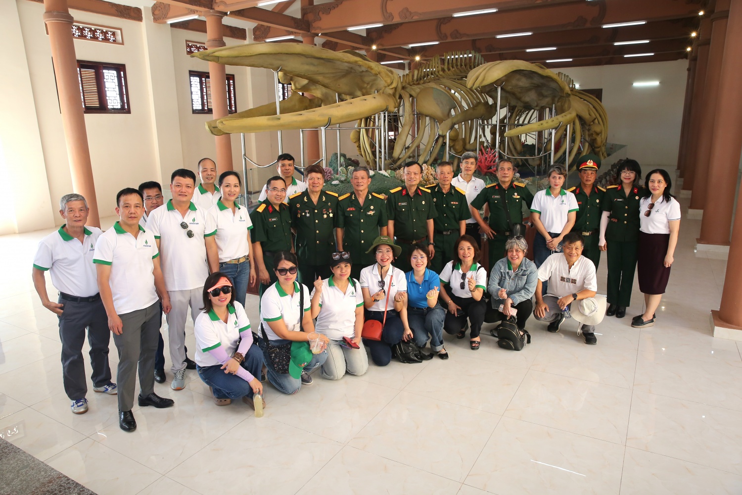 CLB Dầu khí Trường Sa chào mừng 50 năm thành lập Petrovietnam