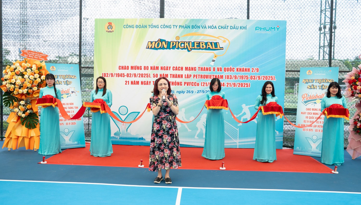 Công đoàn PVFCCo – Phú Mỹ khai trương 4 sân tập Pickleball phục vụ người lao động