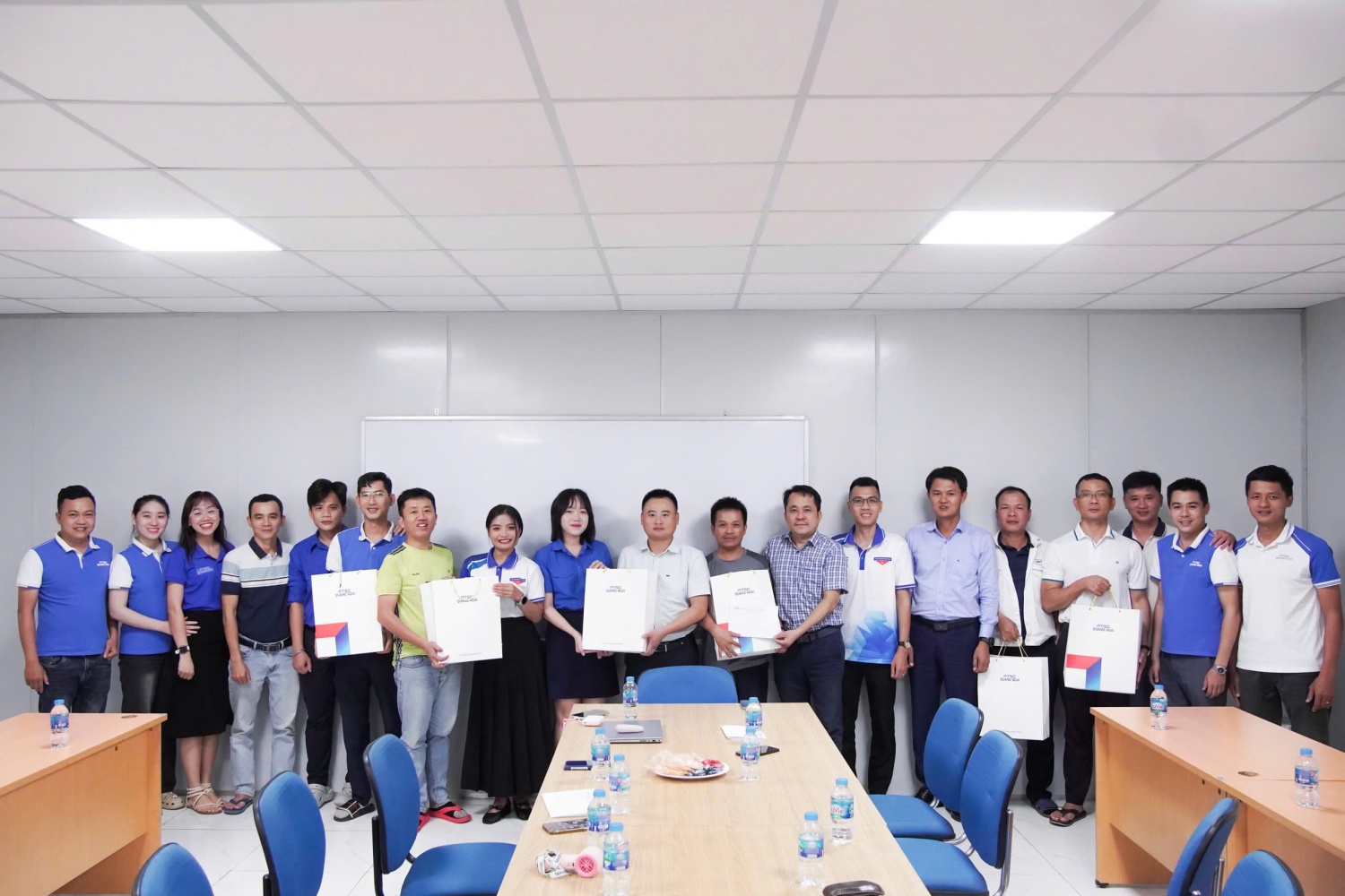 Tiếp thêm động lực cho người lao động PTSC Quảng Ngãi tại Dự án Sân bay Long Thành