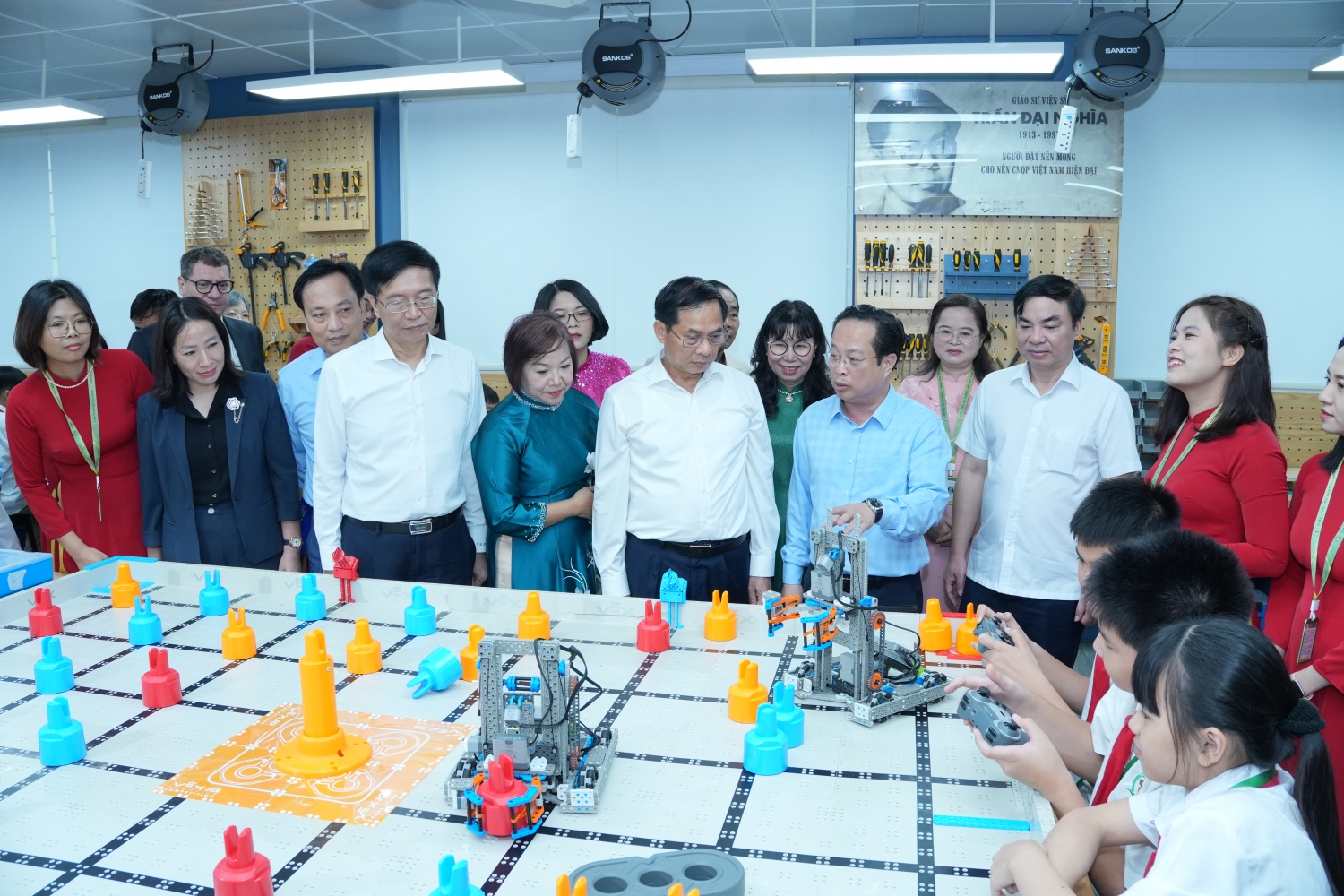 STEM Innovation Petrovietnam: Kiến tạo tương lai cho đất nước