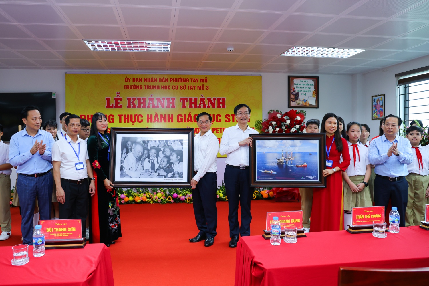 Petrovietnam tiên phong phát triển giáo dục STEM: Khánh thành 2 phòng học tại THCS Tây Mỗ và Tây Mỗ 3