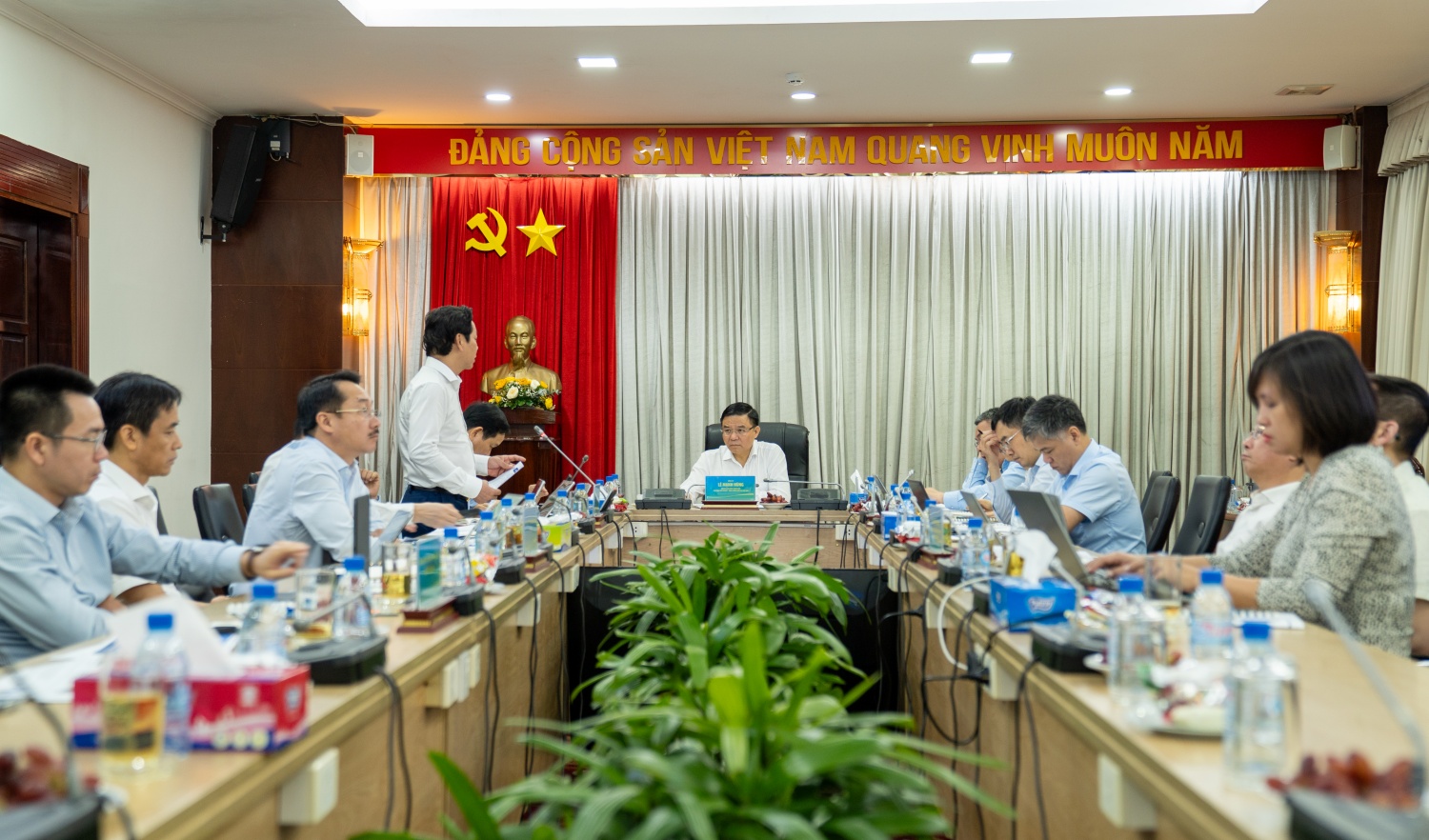 Chủ tịch HĐTV Petrovietnam Lê Mạnh Hùng: “Tốc độ nhanh, hiệu quả cao” đảm bảo tăng trưởng lĩnh vực khai thác dầu khí