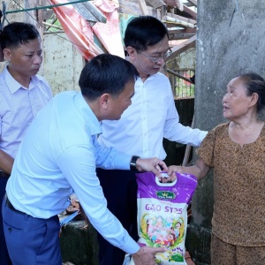 Petrovietnam hỗ trợ 21 tỷ đồng đến các tỉnh chịu thiệt hại nặng do cơn bão số 10