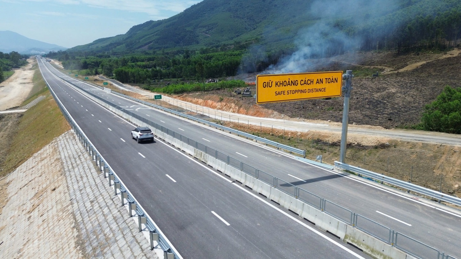 9 tháng đầu năm 2025, đưa vào khai thác 455 km đường bộ cao tốc 9 tháng đầu năm 2025, đưa vào khai thác 455 km đường bộ cao tốc