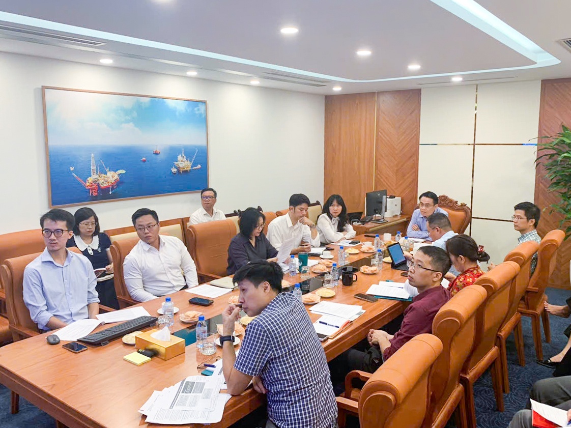 PVEP tổ chức sinh hoạt Chi bộ tháng 10: “Nói ít - Nghĩ nhiều - Làm nhiều - Tốc độ nhanh - Hiệu quả cao”