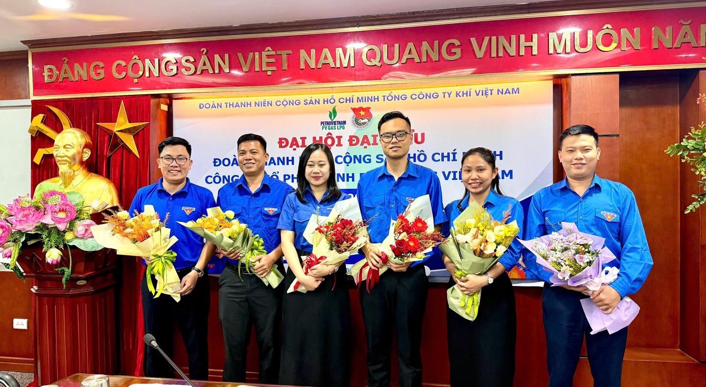 Ban chấp hành Đoàn cơ sở PV GAS LPG nhiệm kỳ mới ra mắt tại Đại hội