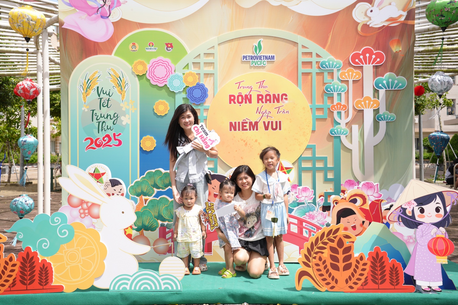 Công đoàn và Đoàn Thanh niên PVCFC tổ chức Tết Trung thu 2025 rộn ràng, ngập tràn niềm vui cho con em CBCNV