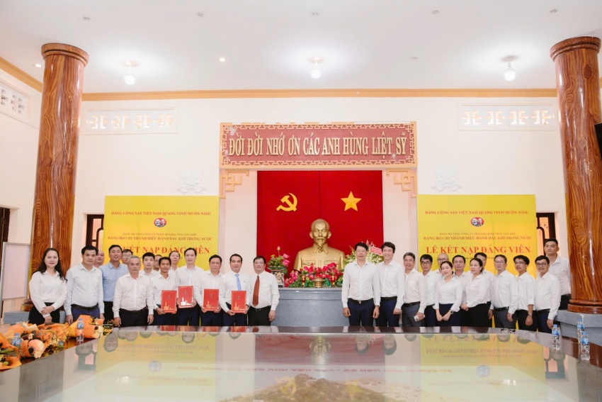 Đảng bộ PVEP-POC tổ chức chuỗi hoạt động ý nghĩa gắn với dự án Phát triển mỏ Đại Hùng Nam